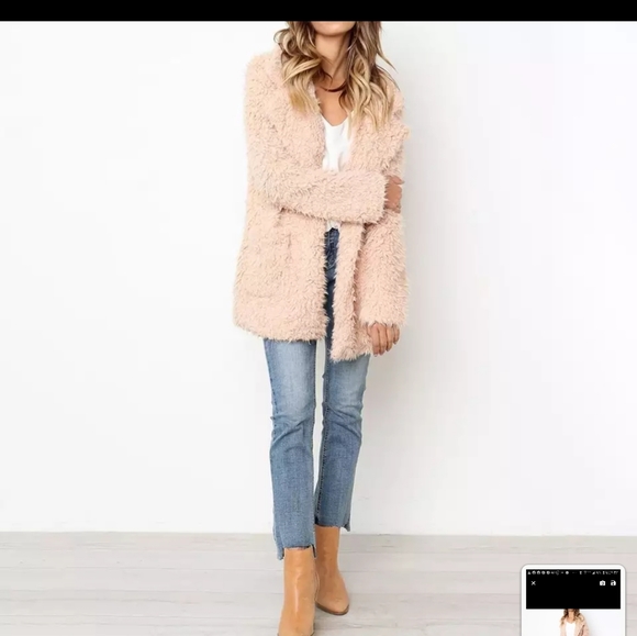 LAST ONE!Blush faux fur teddy bear cozy coat - Picture 5 of 5